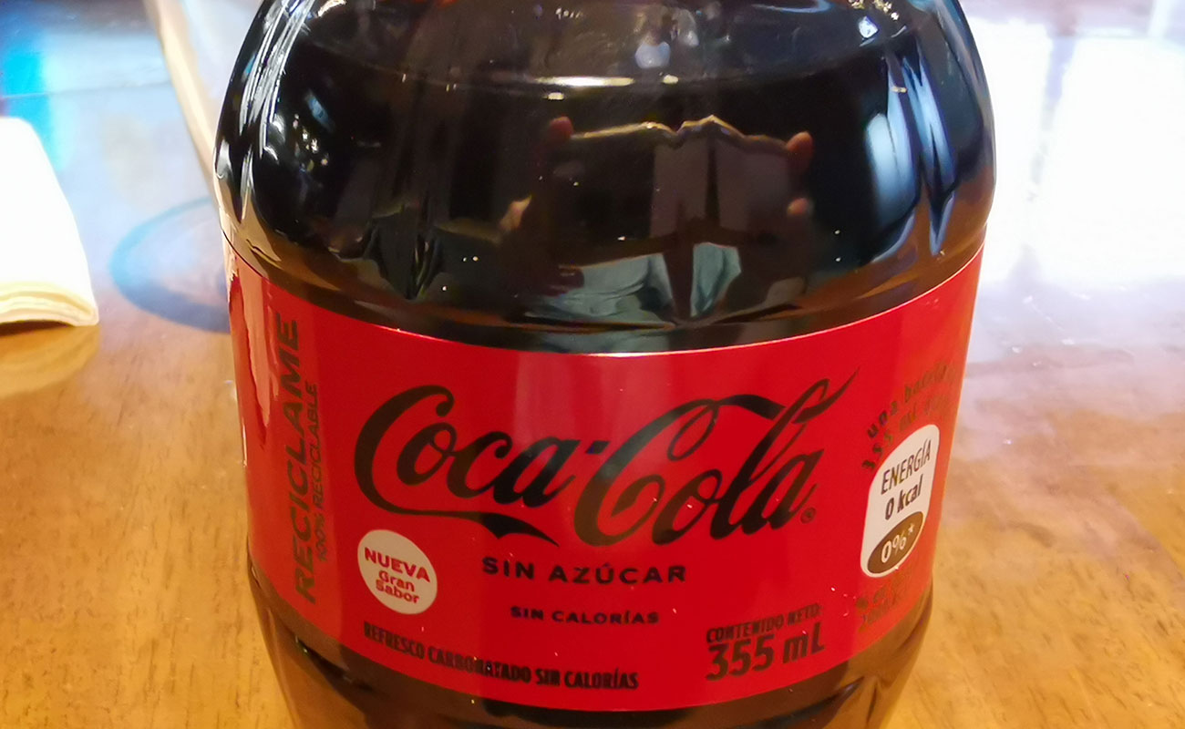 Bebida Coca Cola sin Azucar 355ml / Restaurante Giacomin