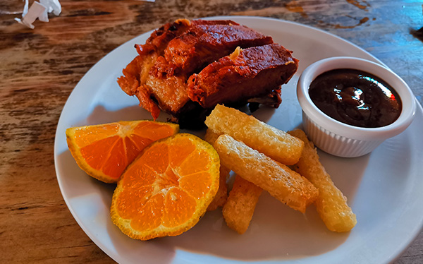 Boca Costilla de Cerdo - Restaurante Laly Escazú