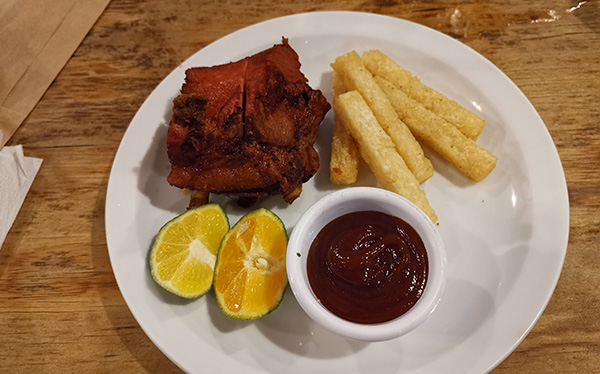 Boca Costilla Cerdo - Restaurante Laly Escazú