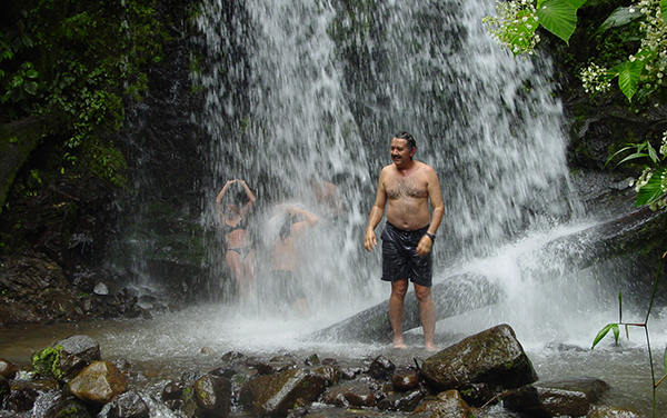 Catarata : Comunidad y Reserva Biológica Durika