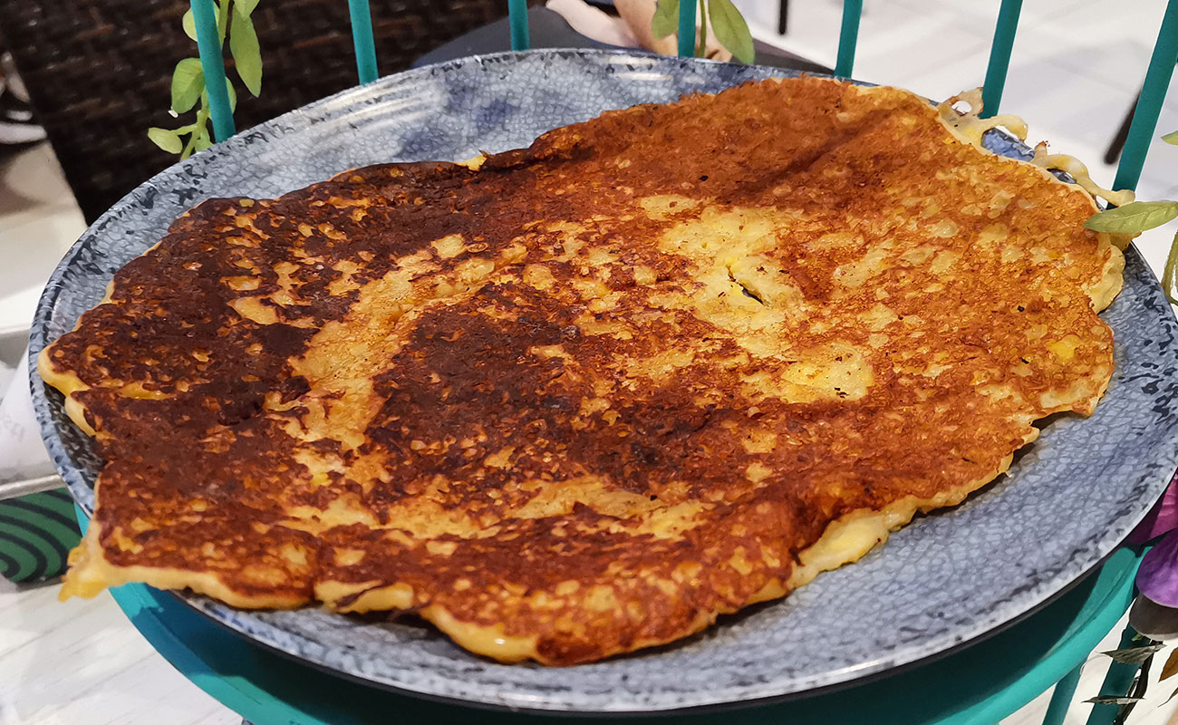 chorreada-con-natilla-rosti-pollos-oxigeno-human-playground-san-francisco-heredia-15102023