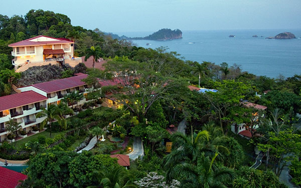 hotel parador manuel antonio