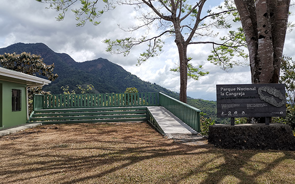 Estación Guardaparques - Parque Nacional la Cangreja