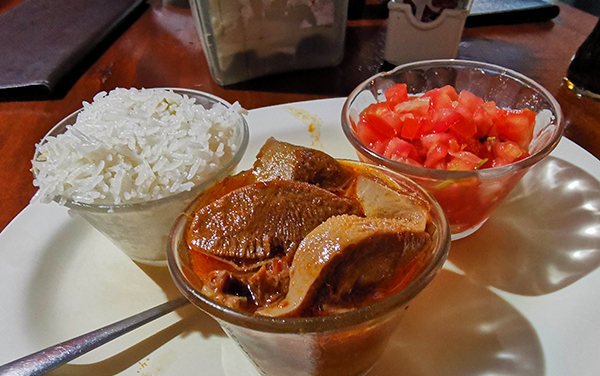 Boca Lengua en Salsa : Posada de las Brujas