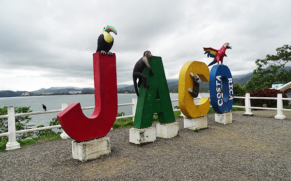 Mirador en la 34 - Jacó