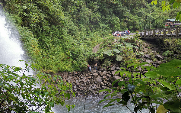 Poza Catarata la Paz, Varablanca