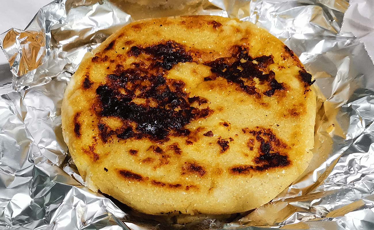 pupusas-chicharron-y-queso-la-pupuseria-distrito-cubujuqui-canton-heredia-21032024