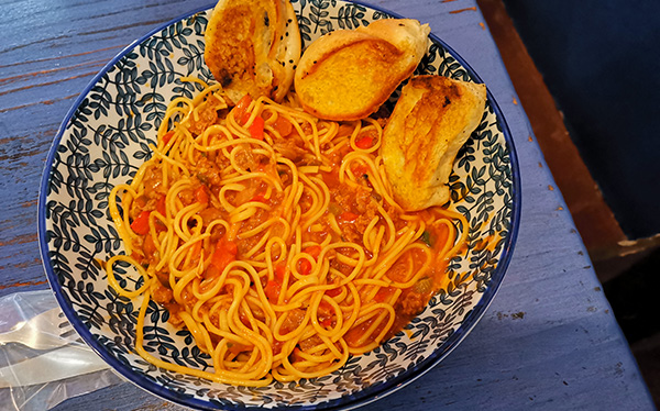 Spaguetti Bolognese, Restaurante Doña Emilce, Flores, Heredia