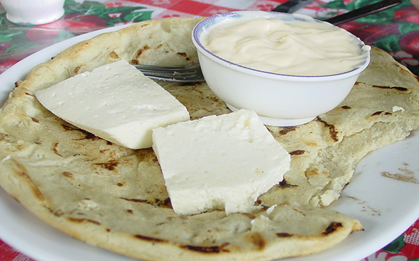 tortilla con natilla tipicos