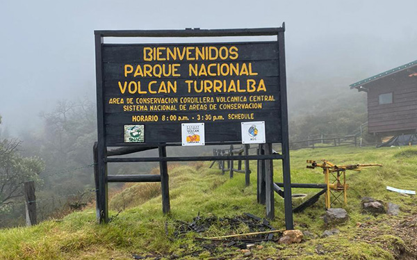 volcan turrialba 101