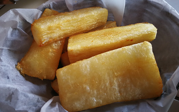 yuca frita rostipollos paseo de las flores